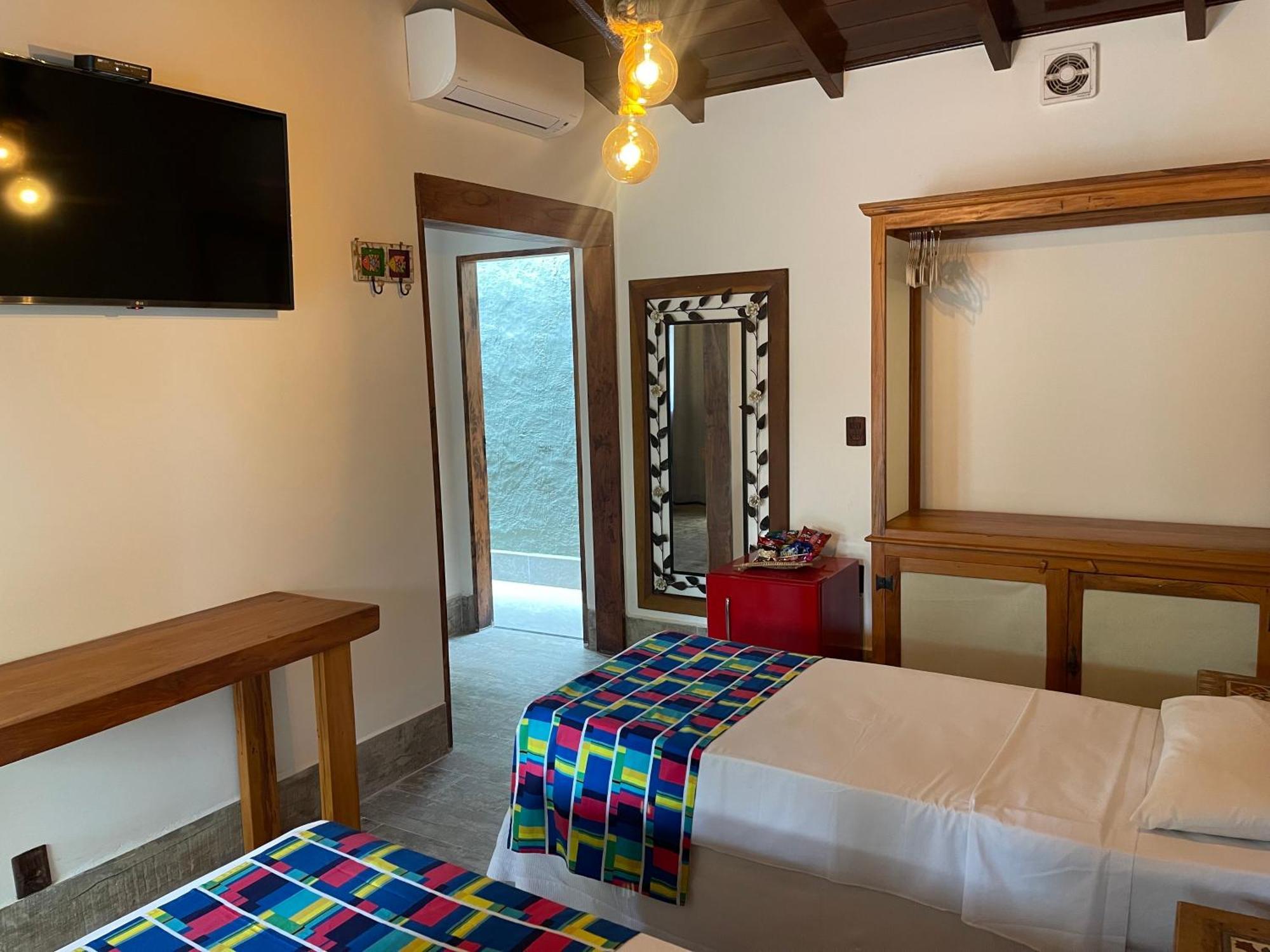 Hotel Village Enseada Ubatuba Eksteriør bilde